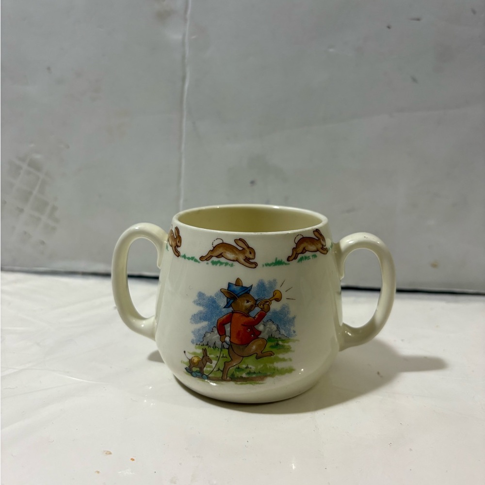 bunnykins mug Royal Doulton Picnic Scene English Bone China
